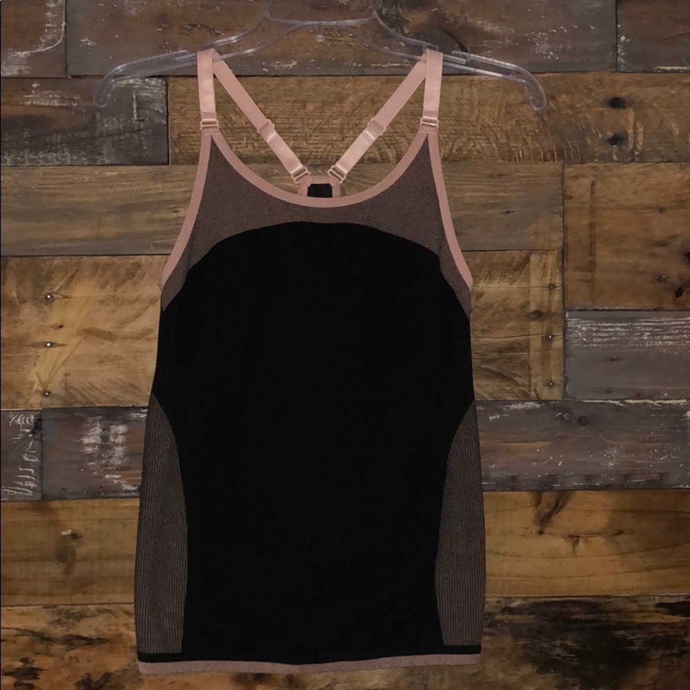 Vera Wang Workout Tank
